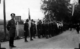 Stiklestad 1942 - Kvinnehirden står oppmarsjert.