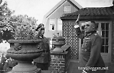 Generalløytnant Karl Edelmann i kommandantboligen i Øvre Allé på Singsaker sommeren 1944
