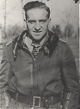 Hans-Ulrich_Rudel_1916_-_1982.JPG