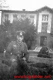 Filename=HE130610-036.jpg
Filesize=45KiB
Dimensions=602x900
Date added=Nov 15, 2011 HE130610-036.jpg