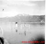 Filename=13_Am_Polarkreiss_-_gesunkener_Englender.jpg
Filesize=51KiB
Dimensions=838x800
Date added=Jun 15, 2009 13_Am_Polarkreiss_-_gesunkener_Englender.jpg